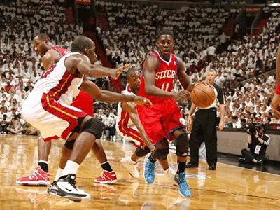 英超第13輪曼城vs切爾西首發陣容